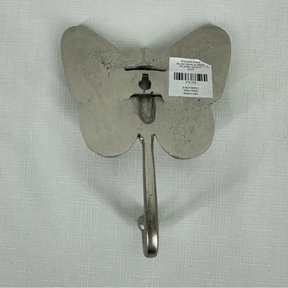 Land of Nod Lot of 2 Silver Butterfly Hooks 5 x 6.5” - Picture 10 of 14